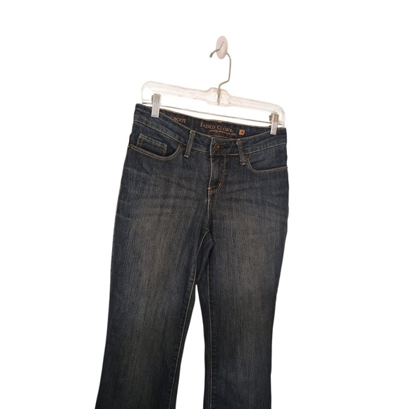 Faded Glory Womens Curvy Bootcut Med Wash Low Rise Blue Jeans Size 4P Petite - Picture 4 of 9